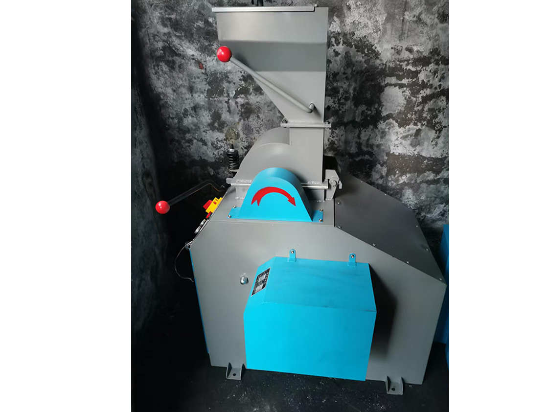 破碎缩分一体机